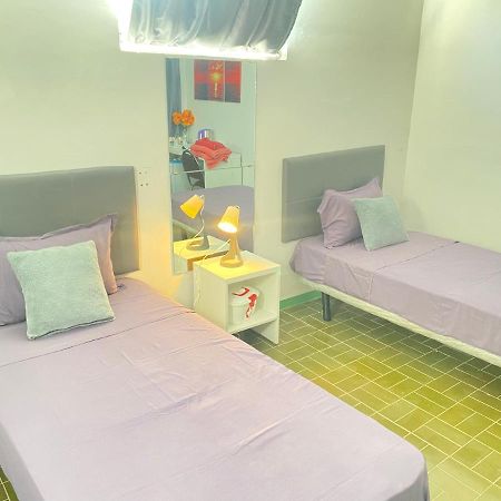 Best Rooms- Quarto 2 Plateau Praia Esterno foto
