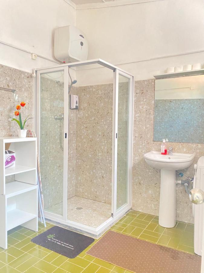Best Rooms- Quarto 2 Plateau Praia Esterno foto